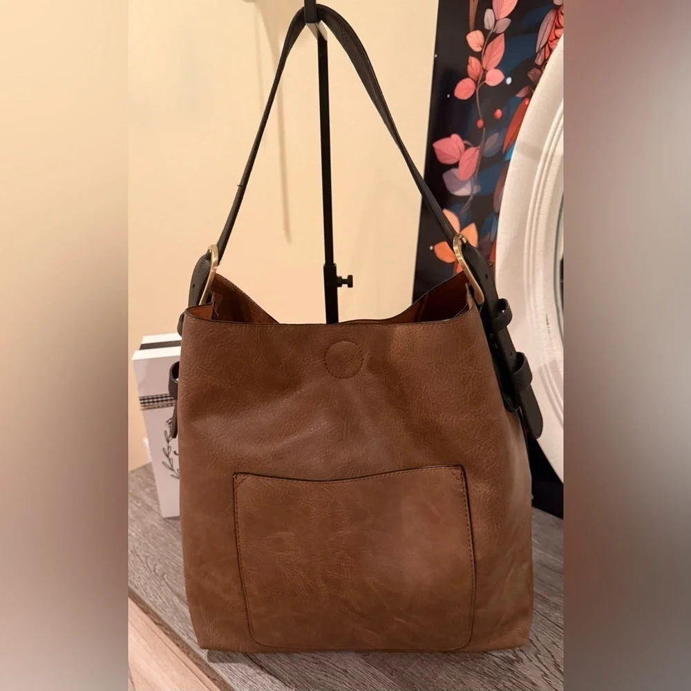 Classic Women’s Hobo Shoulder Bag Vegan Leather Snap Closure Coffee Large